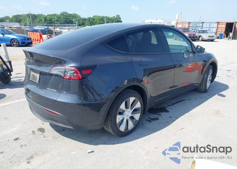 2024 Tesla Model Y Long Range Dual Motor All-Wheel Drive из США, поврежденный, VIN 7SAYGDEE0RA223387